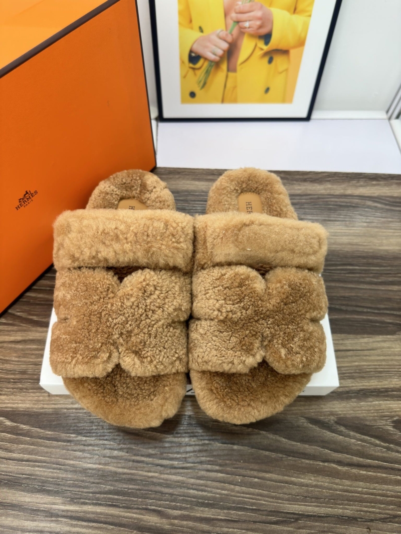 Hermes Slippers